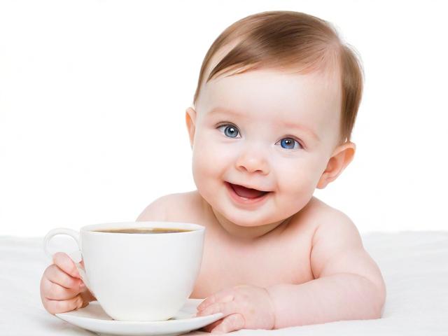 宝宝能不能喝茶？科学解读宝宝饮茶的利与弊
