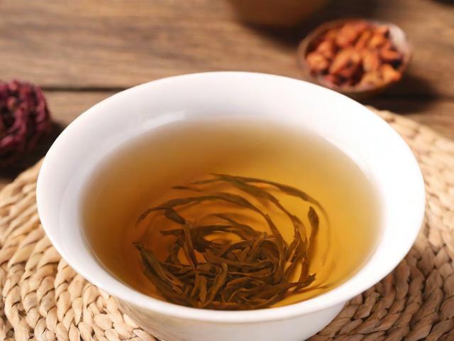 哪些茶是暖胃的？冬季必备暖胃茶推荐与饮用指南
