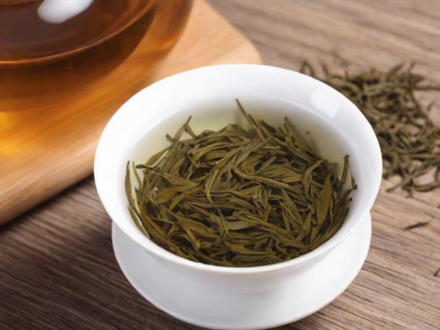 对血脂高的茶叶有哪些？全面解析降脂茶叶的功效与选择技巧