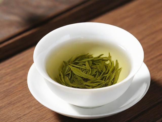 降低血脂茶叶有哪些?绿茶、红茶、普洱茶功效大比拼