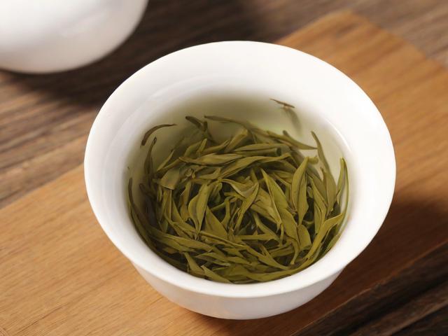 利尿的茶叶有哪几种？全面解析各类利尿茶的功效与适用人群