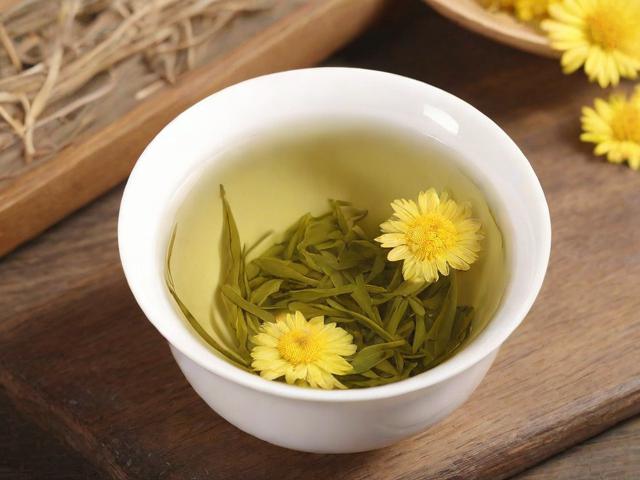 清肺的茶叶有哪些?绿茶、菊花茶等多款茶叶功效大揭秘
