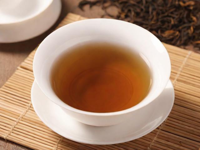 茶养肝全攻略：不同茶叶的护肝效果及科学饮茶方法