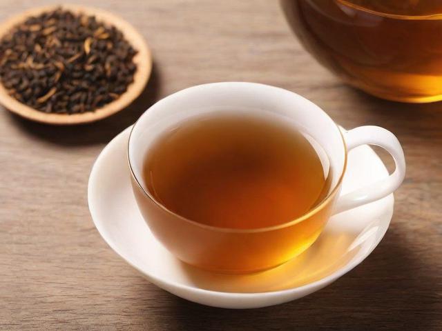 茶养颜的秘密:不同茶品功效与祛斑方法大揭秘