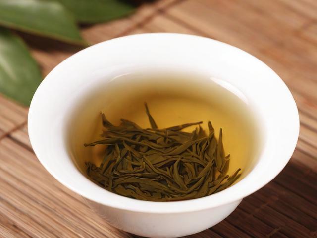 茶叶提点的作用与科学饮茶方法，提升精神状态的健康选择