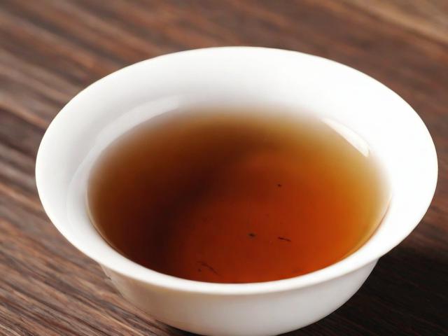 肝脏能喝茶吗?科学解读饮茶对肝脏的影响及健康建议