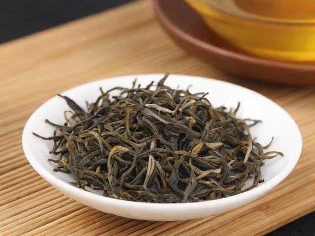 鹧鸪茶有什么功能和作用?全面解析其健康功效与饮用指南