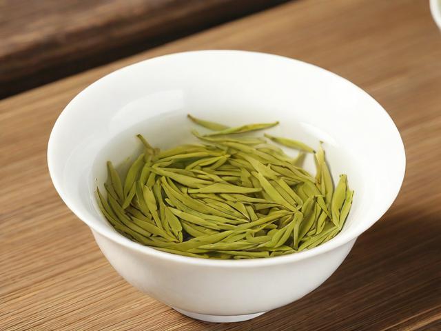 毛尖茶叶的功效与作用：减肥、促进新陈代谢及改善睡眠的全方位解析