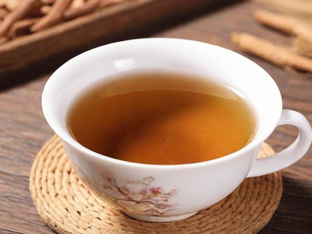 高血压患者必知:血压高最怕的茶叶及科学饮茶指南