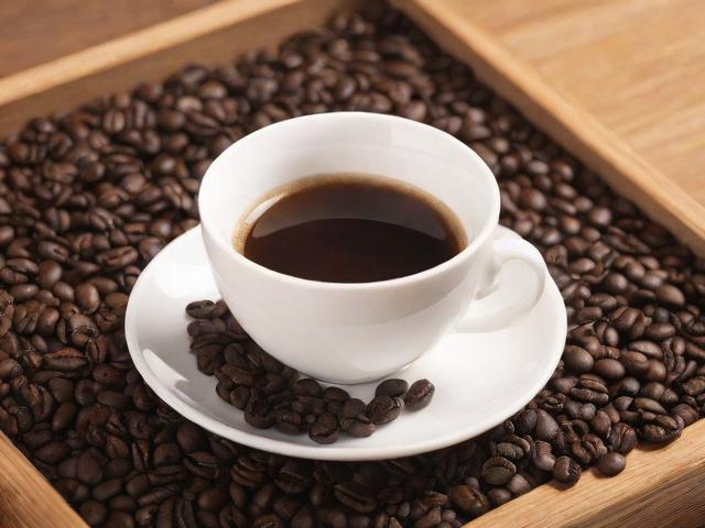 茶叶里有咖啡因吗?全面解析各类茶叶的咖啡因含量及选择技巧