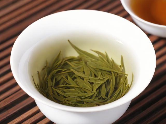 过了保质期的茶叶还能喝吗？科学解读过期茶叶的风险与处理方法