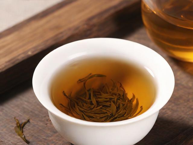 茶叶泡多久就不能喝了？掌握最佳饮用时间与保存技巧
