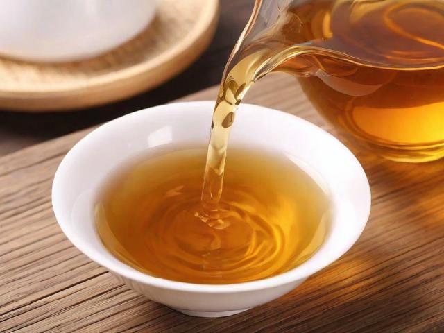 最伤肝的茶叶排名:科学选择护肝饮茶方式