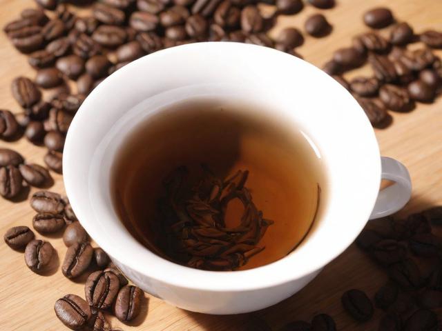 茶叶含有什么成分?揭秘茶多酚、咖啡因与茶氨酸的健康奥秘