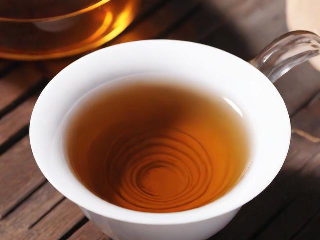 痛风能喝茶叶茶吗？科学解析饮茶对尿酸的影响