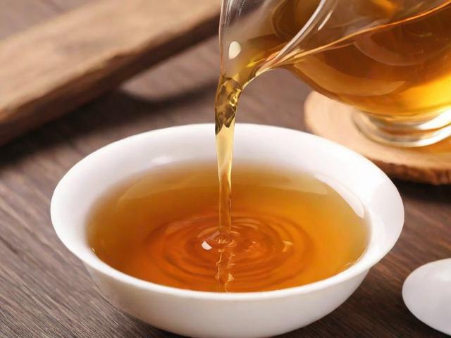 茶叶泡脚的全面指南：功效、正确方法与搭配技巧详解