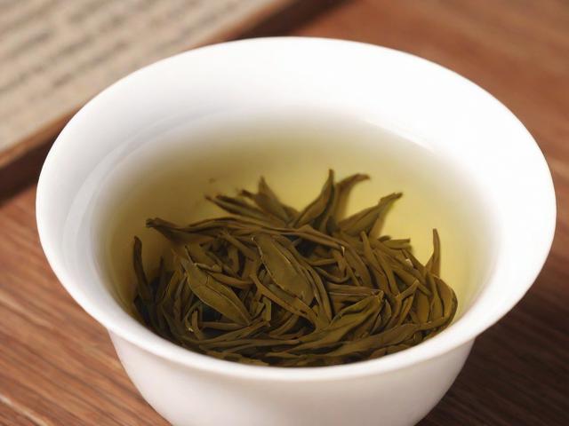 茶叶功效作用与主治：科学解析六大茶类的健康益处与适用人群