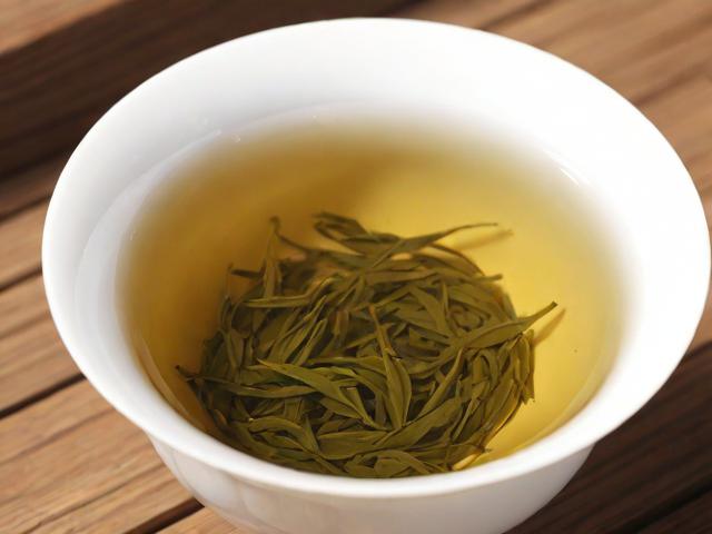 隔夜的茶叶水能喝吗?科学解析安全性与饮用建议