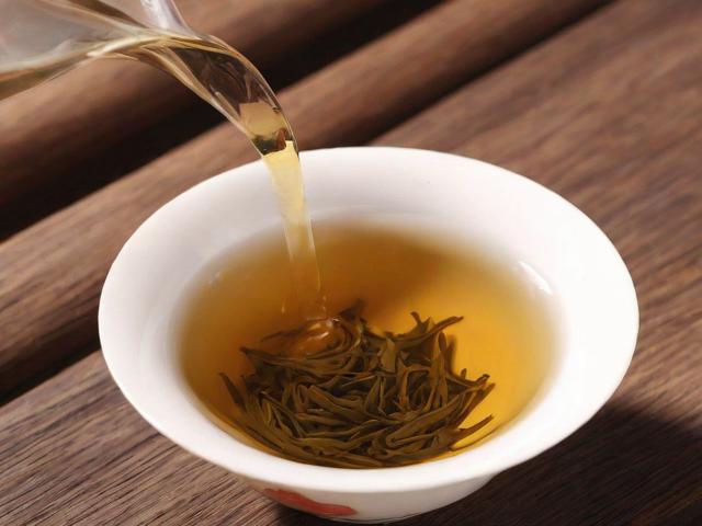 茶叶时间长了还能喝吗？科学保存与饮用安全全解析