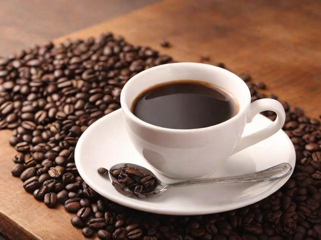 茶叶咖啡因含量解析：哪种茶最提神？如何根据体质选择饮品
