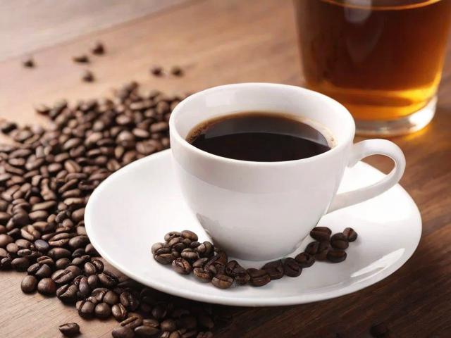 茶叶咖啡因含量解析：哪种茶最提神？如何根据体质选择饮品