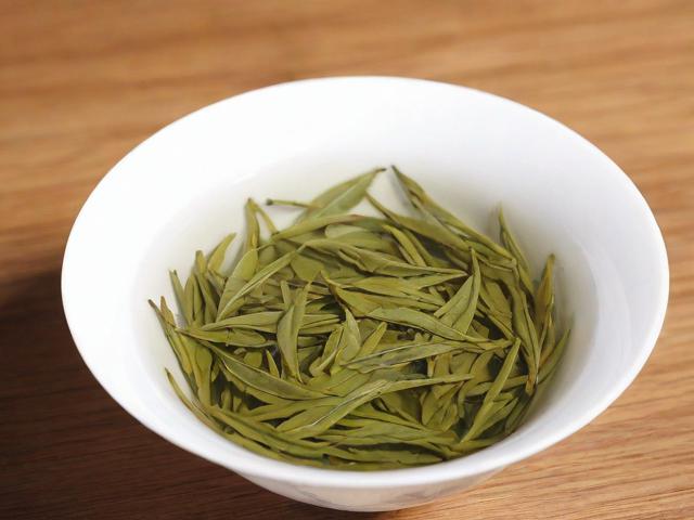 茶叶的保质期是多久？不同种类茶叶保存时间及判断方法全解析