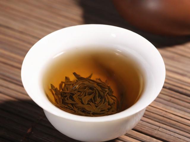 喝中药能喝茶叶吗？科学解析与饮茶注意事项全攻略