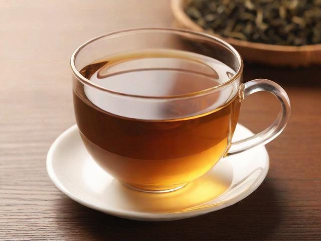 吃药能喝茶叶茶吗?这些茶饮要避免,这些可以放心喝