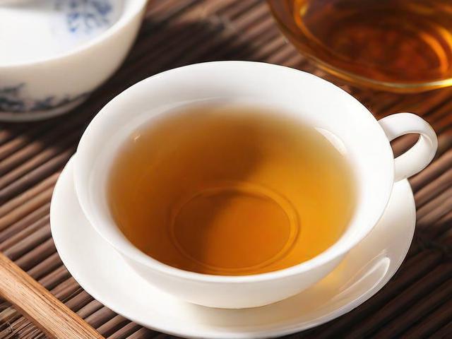 怀孕能喝茶叶茶吗?科学解答孕期饮茶的注意事项