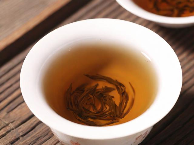 喝茶叶的好处与坏处｜科学解析饮茶对健康的影响