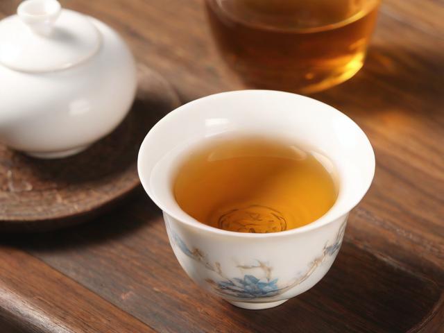 洗茶叶的正确方法与技巧:哪些茶要洗,哪些不用洗?