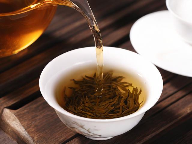 探索茶的韵味:从文化到品鉴全攻略