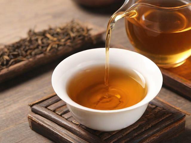茶叶五行属什么？揭秘不同茶叶属性及如何根据体质选择最适合的茶饮
